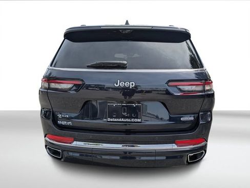 Used 2024 Jeep Grand Cherokee L Overland w/ Advanced Protech Group III AWD/4WD image 4