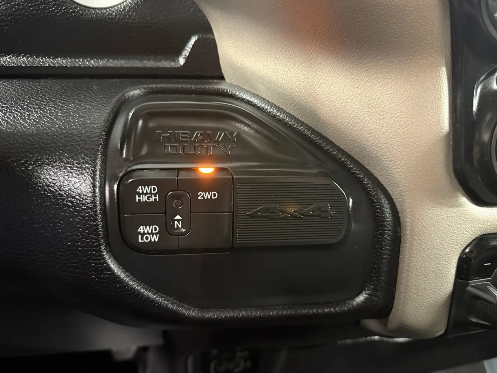 Used 2021 RAM 2500 Laramie AWD/4WD image 18