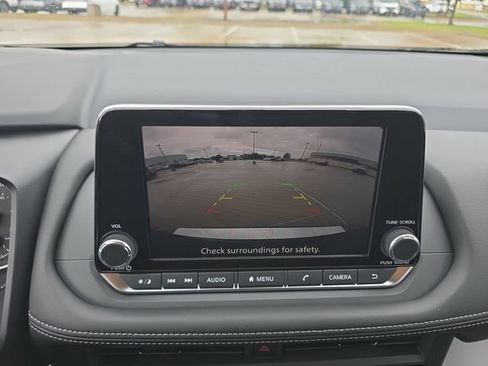New 2026 Nissan Rogue SV FWD image 9