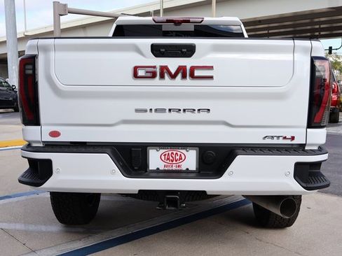 New 2026 GMC Sierra 2500 AT4 w/ AT4 Premium Plus Package image 5