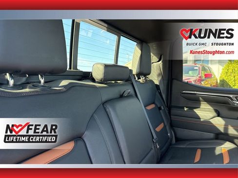 Used 2023 GMC Sierra 1500 AT4 w/ AT4 Premium Package image 44