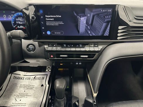 Used 2025 Toyota Camry XSE image 25