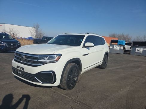 Used 2022 Volkswagen Atlas SEL Premium image 7