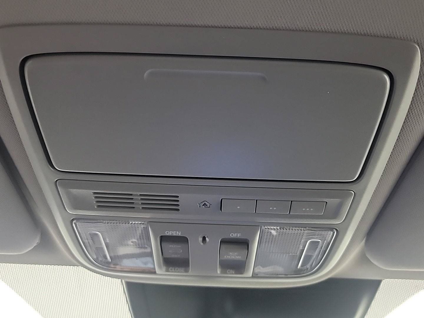 Certified 2019 Honda CR-V Touring image 30