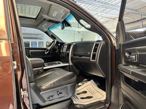Used 2017 RAM 2500 Limited AWD/4WD image 29