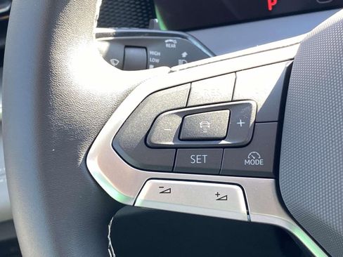 New 2026 Volkswagen Tiguan SE AWD/4WD image 23