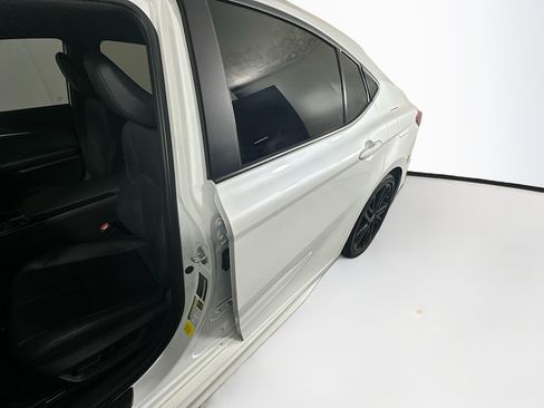 Used 2025 Toyota Camry XSE FWD image 12