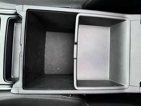 Used 2022 Kia Sorento EX w/ Panoramic Sunroof Package image 25