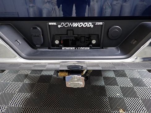 Used 2023 GMC Sierra 1500 SLT w/ SLT Premium Package image 15