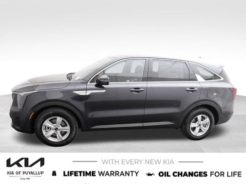 New 2026 Kia Sorento LX FWD image 8