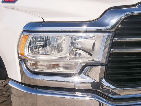 Used 2021 RAM 2500 Big Horn image 4