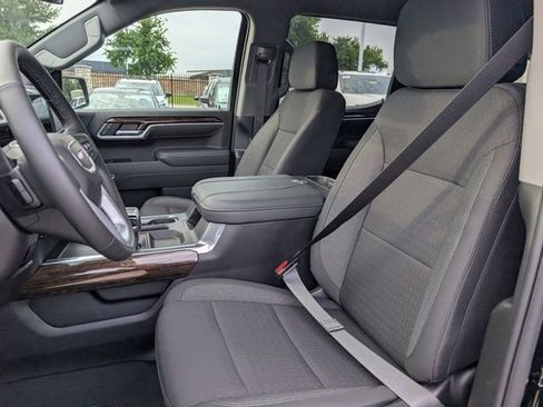 New 2026 GMC Sierra 1500 Elevation w/ Preferred Package AWD/4WD image 19