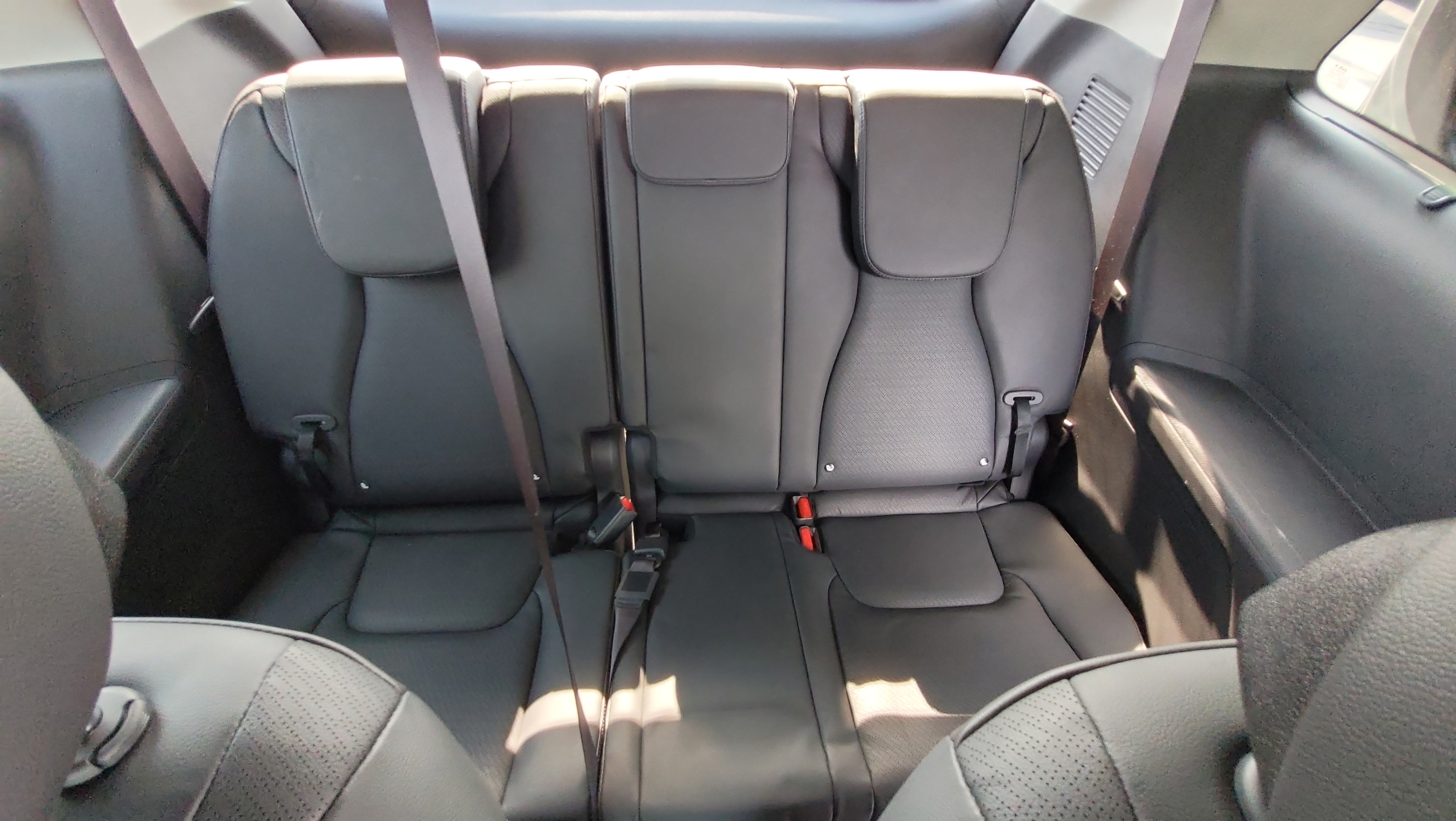 Used 2025 Kia Carnival SX Prestige FWD image 17