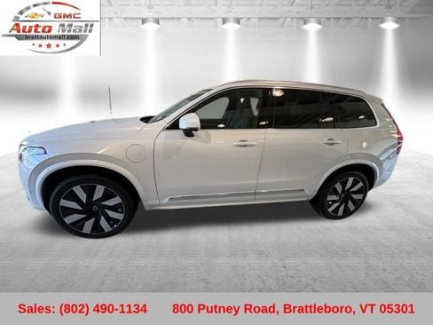 Used 2024 Volvo XC90 T8 Plus w/ Protection Package image 2