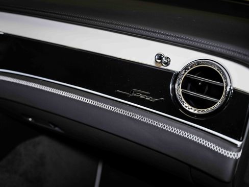 Used 2024 Bentley Continental GT Speed image 39