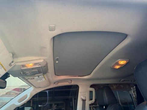 Used 2019 Toyota Tundra Limited w/ TRD Off Road Package image 10