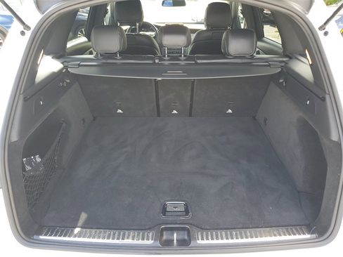 Used 2019 Mercedes-Benz GLC 300 GLC 300 image 9