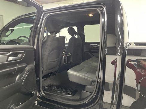 Used 2022 RAM 1500 Big Horn AWD/4WD image 10
