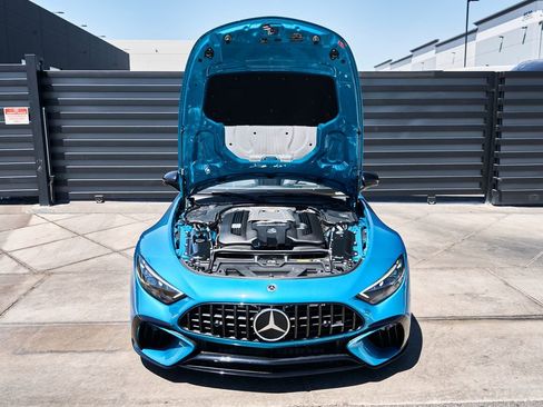 Used 2022 Mercedes-Benz SL 63 AMG 4MATIC w/ AMG Aerodynamic Package image 19