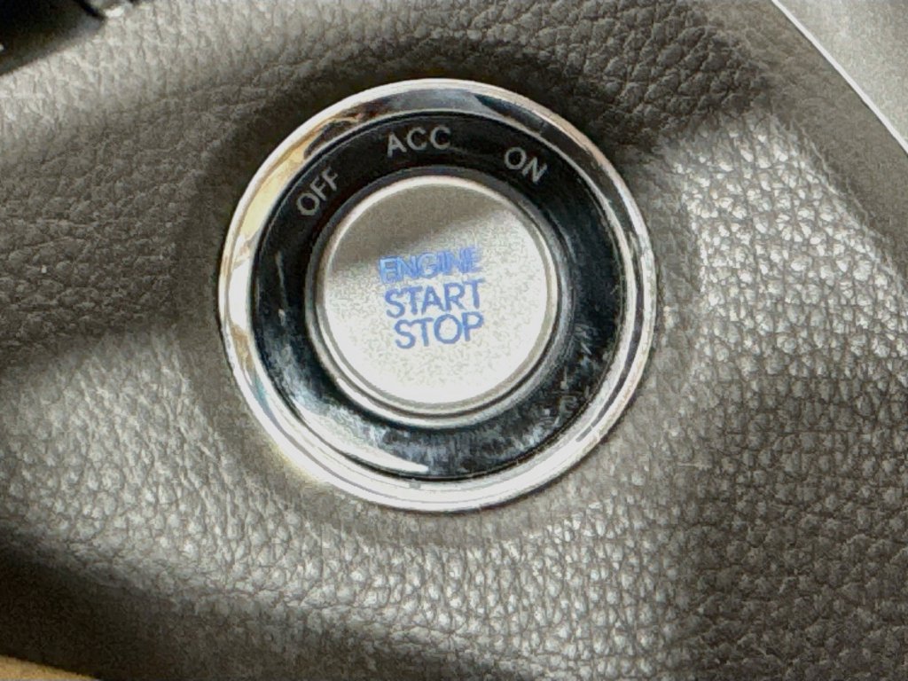 Used 2016 Hyundai Azera FWD image 19