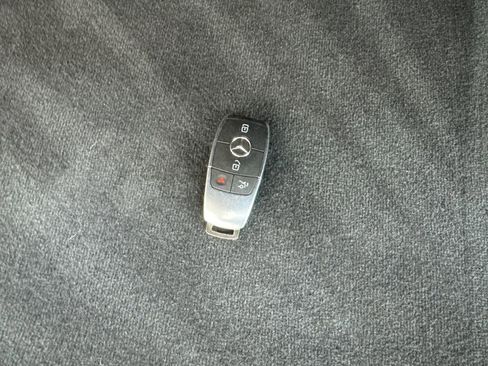 Used 2024 Mercedes-Benz GLB 250 image 74