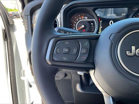 New 2026 Jeep Gladiator Sport image 27