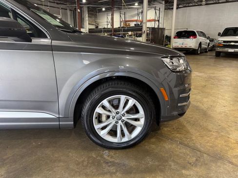 Used 2019 Audi Q7 3.0T Premium Plus AWD/4WD image 13