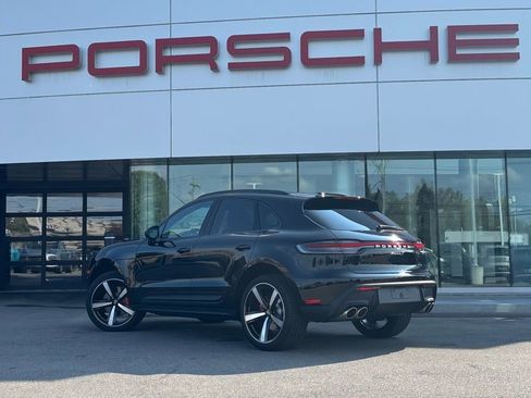 New 2026 Porsche Macan S image 3