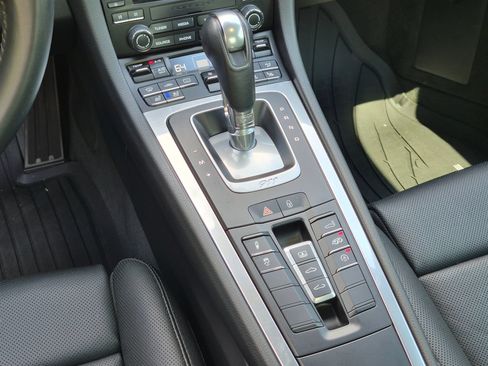 Certified 2017 Porsche 911 Carrera S RWD image 16