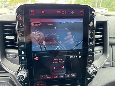 New 2026 RAM 3500 Laramie AWD/4WD image 24
