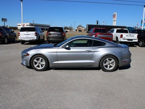 Used 2021 Ford Mustang Coupe image 10