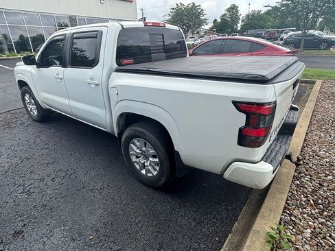 Used 2023 Nissan Frontier SV w/ SV Convenience Package AWD/4WD image 4