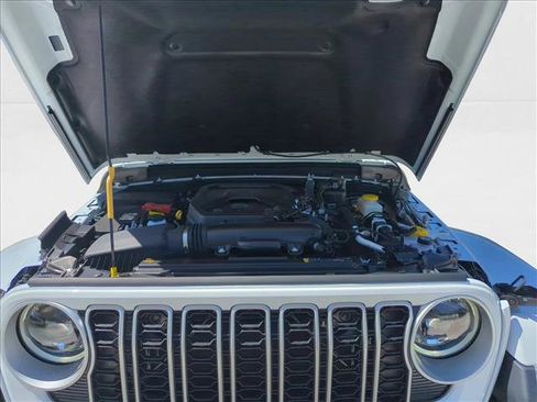 New 2025 Jeep Wrangler Sahara w/ Safety Group image 17