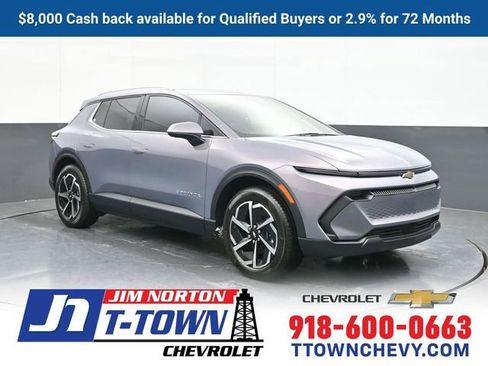 New 2026 Chevrolet Equinox EV LT image 1