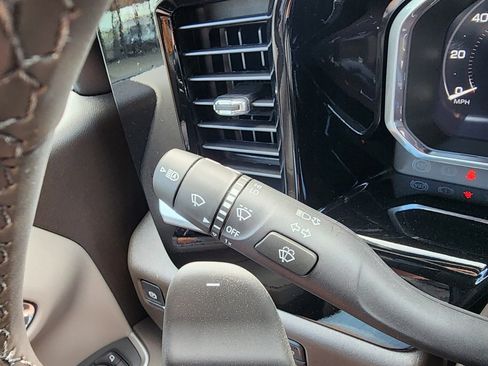 New 2026 GMC Sierra 1500 SLT w/ SLT Premium Plus Package image 24