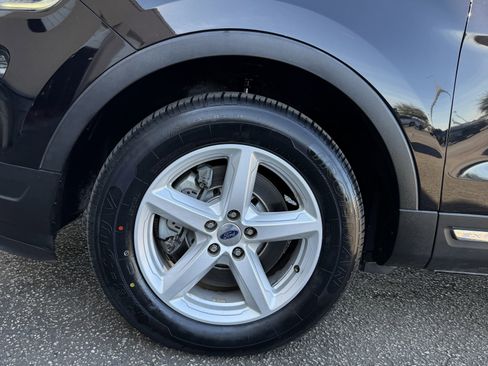 Used 2019 Ford Explorer XLT w/ Equipment Group 202A image 34