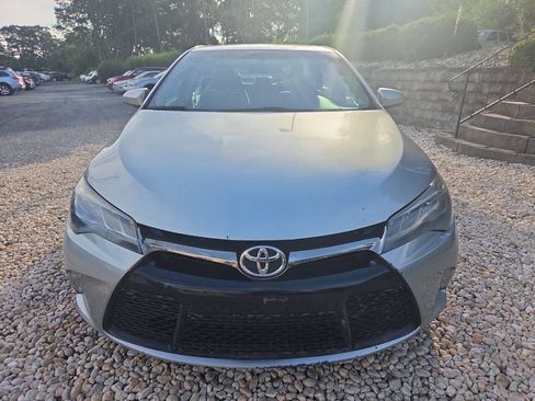 Used 2015 Toyota Camry XSE FWD image 9