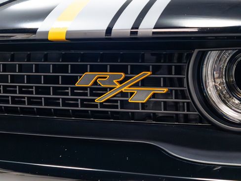 Used 2022 Dodge Challenger R/T Scat Pack RWD image 50