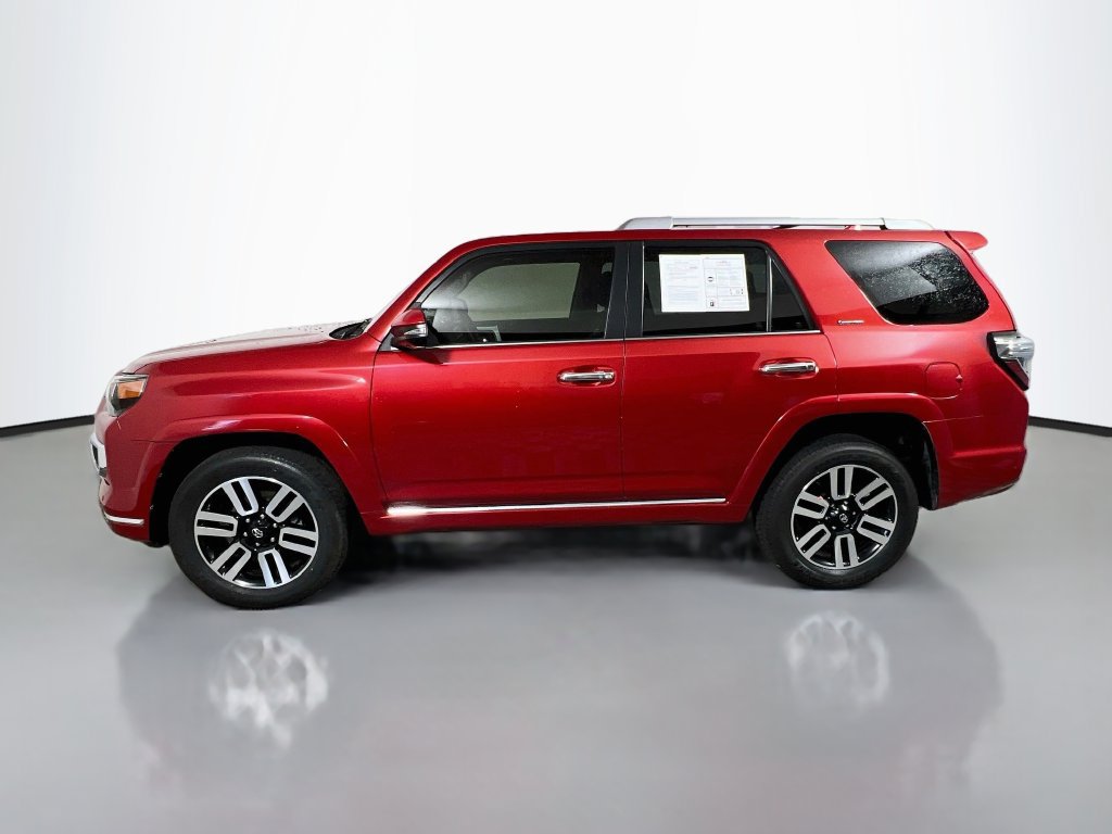 Used 2022 Toyota 4Runner Limited AWD/4WD image 6
