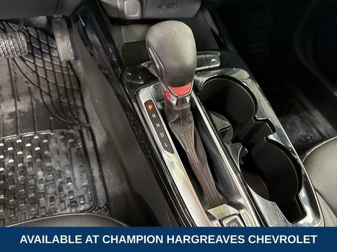 Used 2025 Chevrolet Trax RS w/ Driver Confidence Package image 21