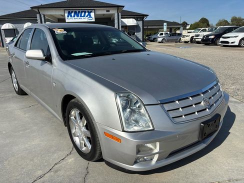 Used 2007 Cadillac STS RWD image 2