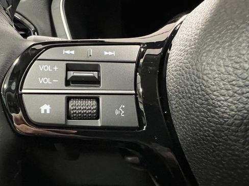 New 2025 Honda Pilot EX-L image 14