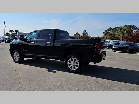 New 2026 RAM 2500 Big Horn AWD/4WD image 29