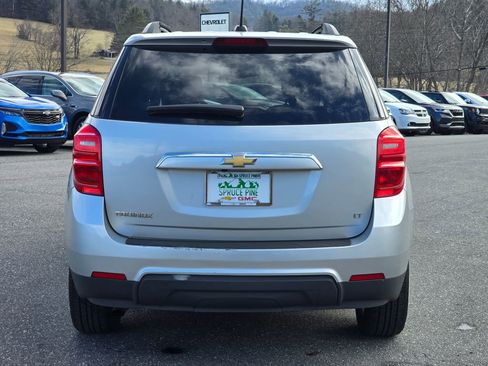 Used 2017 Chevrolet Equinox LT w/ Convenience Package image 17