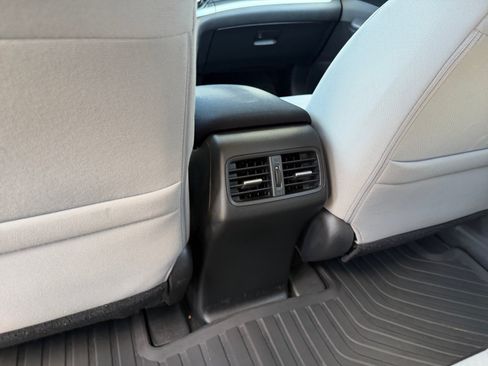 Used 2016 Honda CR-V EX image 27