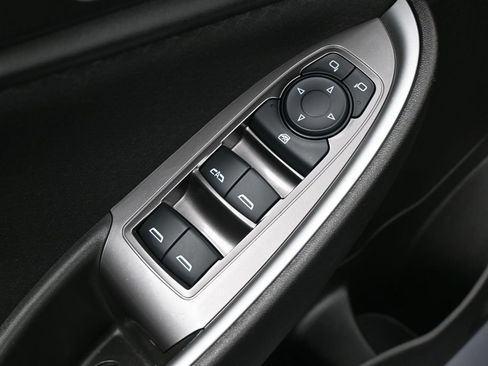 Used 2025 Chevrolet Malibu LT FWD image 14