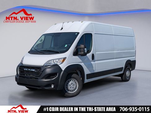 Used 2025 RAM ProMaster 2500 w/ Convenience Group FWD image 1