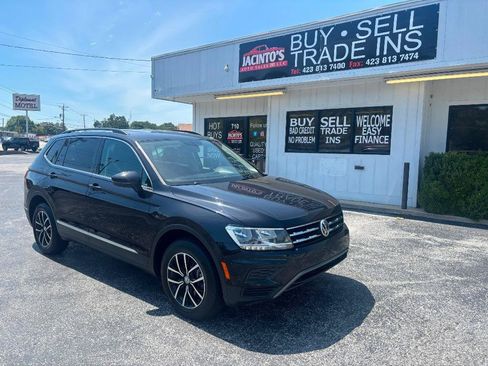 Used 2021 Volkswagen Tiguan SE AWD/4WD image 3