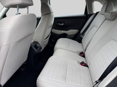 Used 2023 Honda HR-V LX image 14