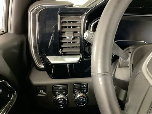 Used 2024 GMC Sierra 1500 Elevation w/ Elevation Premium Package AWD/4WD image 21